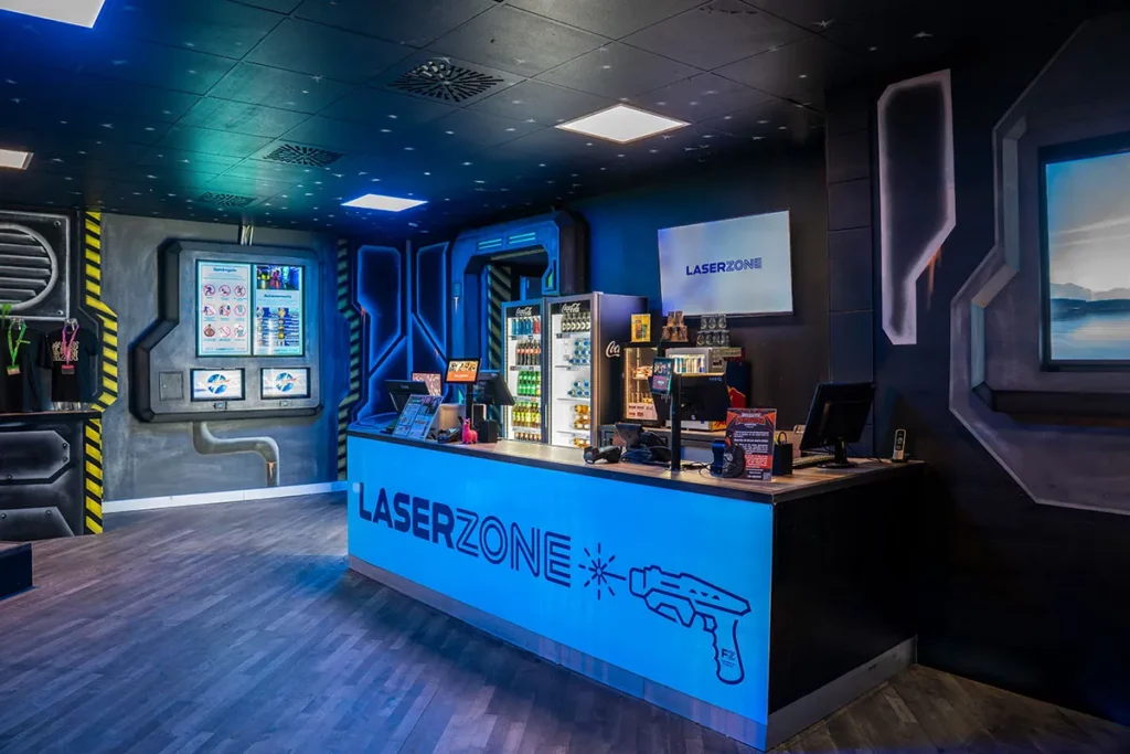 Duesseldorf Lasertag theke in der LaserZone