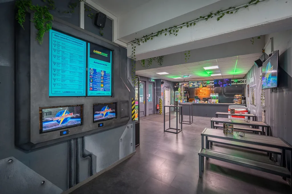 Duisburg Lasertag chill bereich mit theke in der LaserZone