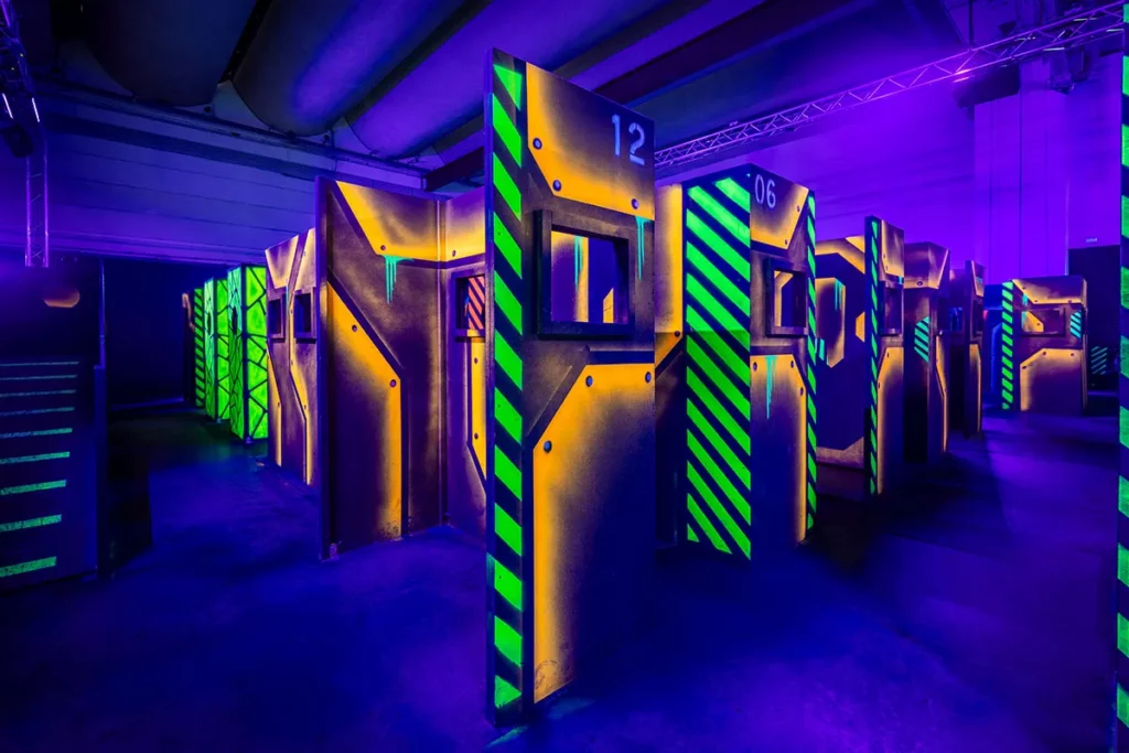 lasertag koeln arena aufgang der laserzone farbe
